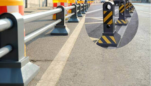 1588980646846779.jpg 隔离墩模具23.jpg