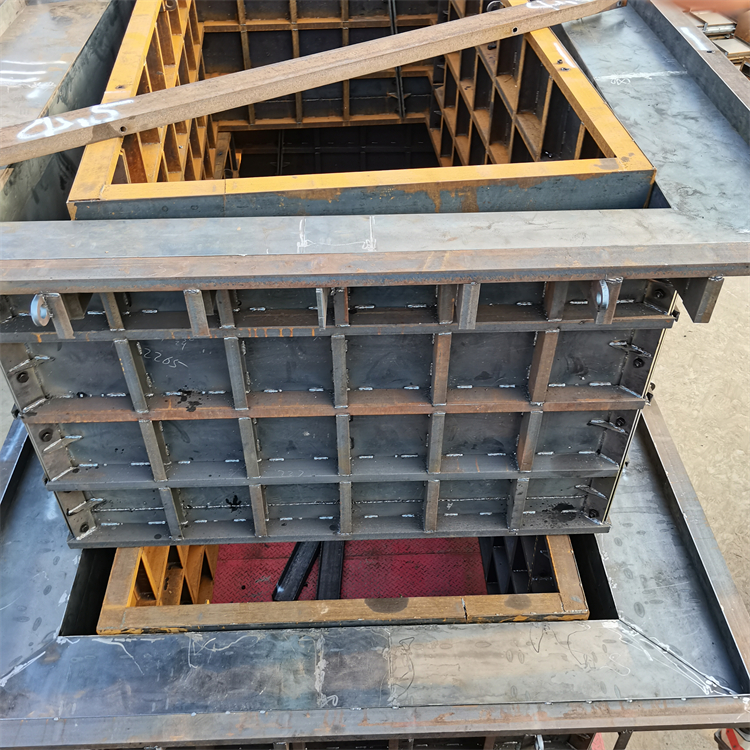 1696383017553290.jpg 箱变基础模具5.jpg